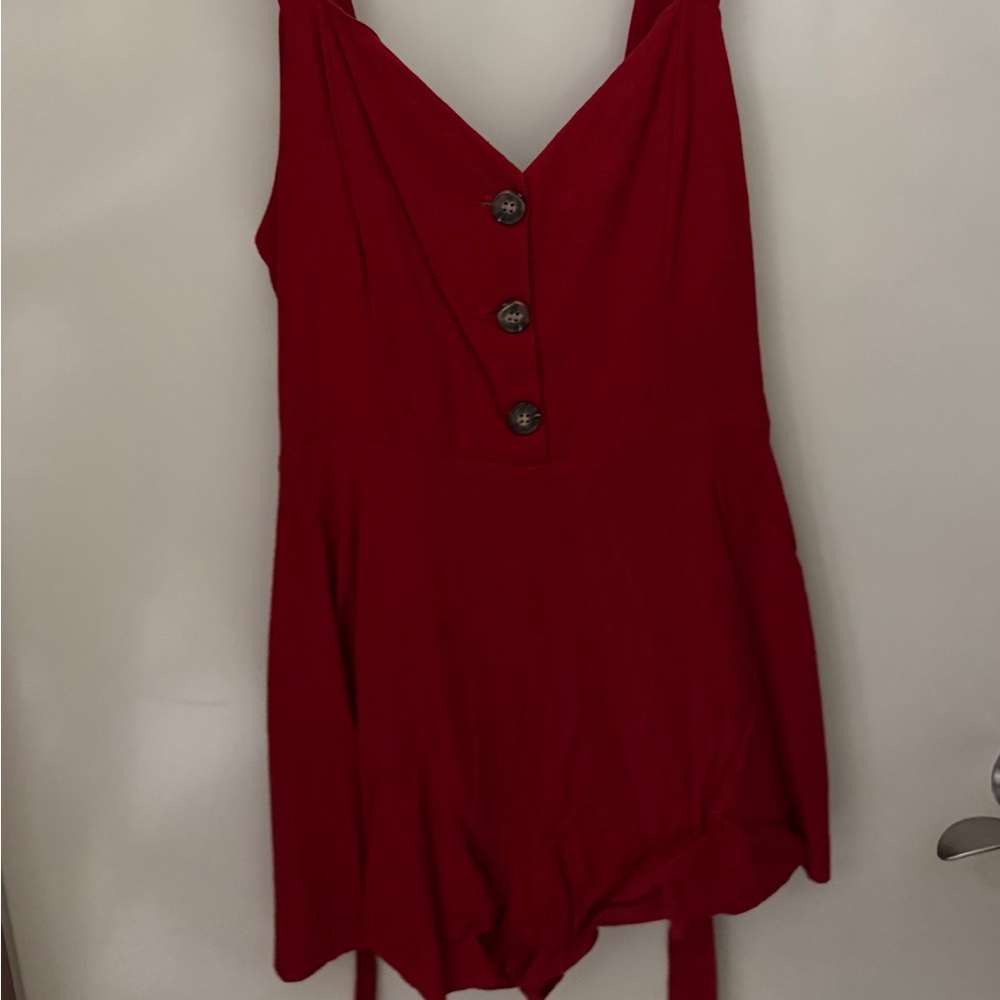 Red Sleeveless Button-Front Women's Top